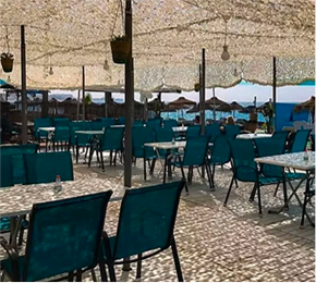 Filets de camouflage pour terrasse de restaurant